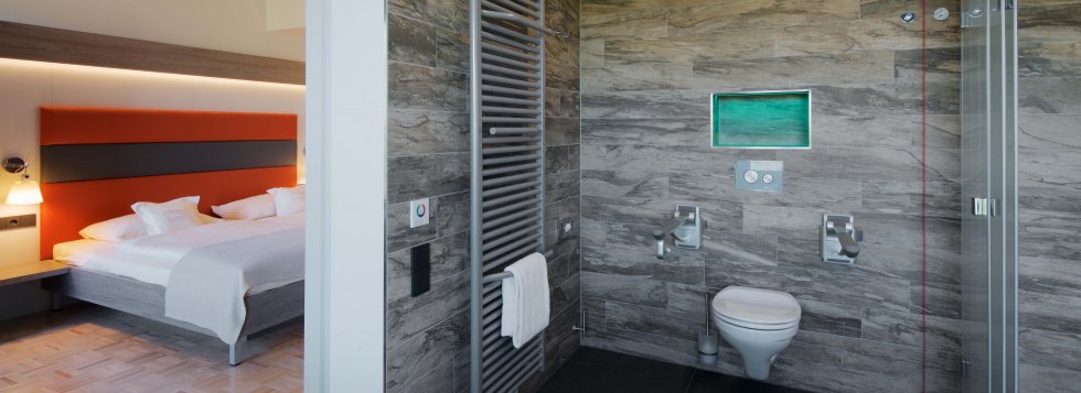 Behindertengerechte Zimmer_unter_2mb (2).jpg